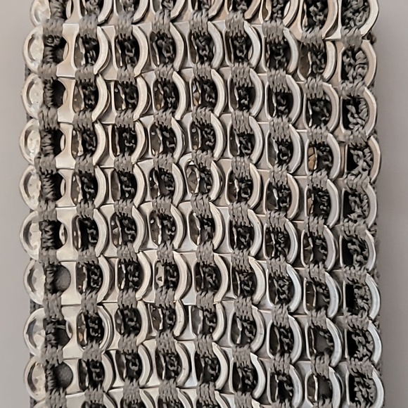 Escama studio upcycled pop top clutch - Picture 5 of 5